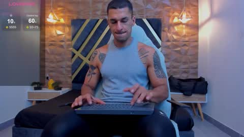 Snapshot of adbel_sady chatting on 10/25/25, 11:29 adbel sady online show from 10/25/25, 11:29