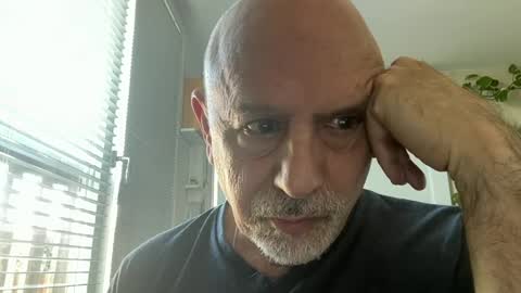 add_me_2 online show from 07/01/26, 06:37