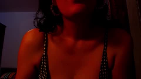 Snapshot of addicted2uts chatting on 09/23/25, 10:02 amy        online show from 09/23/25, 10:02