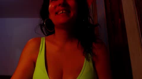 Snapshot of addicted2uts chatting on 09/26/25, 12:53 amy        online show from 09/26/25, 12:53