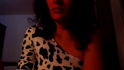 Snapshot of addicted2uts chatting on 10/13/25, 06:46 amy        online show from 10/13/25, 06:46