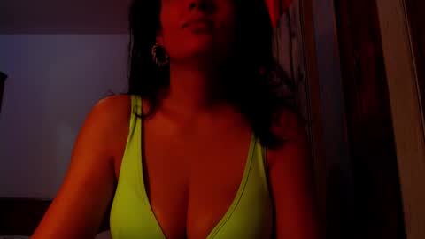 Snapshot of addicted2uts chatting on 10/20/25, 11:32 amy        online show from 10/20/25, 11:32