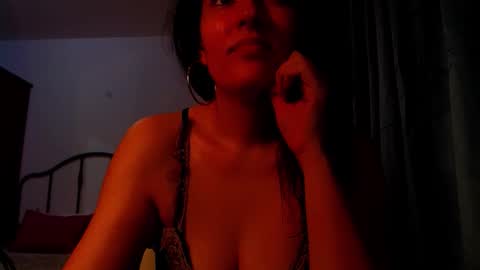 Snapshot of addicted2uts chatting on 04/19/26, 09:28 amy online show from 04/19/26, 09:28