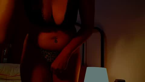 amy        online show from 07/22/26, 08:33
