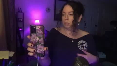 Addie 3 online show from 06/07/26, 04:27