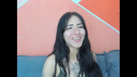 Snapshot of addiflower chatting on 11/05/25, 10:43 addi online show from 11/05/25, 10:43