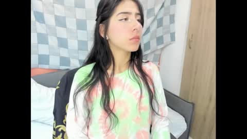 Snapshot of addiflower chatting on 11/14/25, 08:18 addi online show from 11/14/25, 08:18