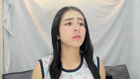 Snapshot of addiflower chatting on 11/26/25, 05:08 addi online show from 11/26/25, 05:08