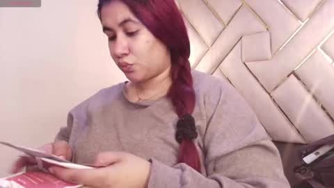 addy__02 online show from 11/25/25, 05:35