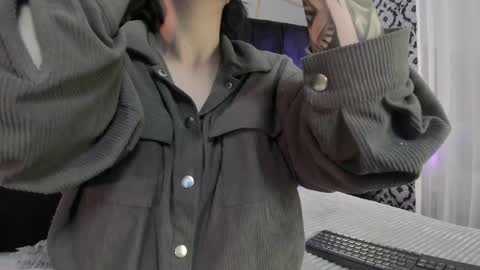 Ade  online show from 11/18/25, 07:40