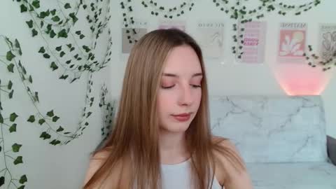 Adele online show from 02/25/25, 09:53