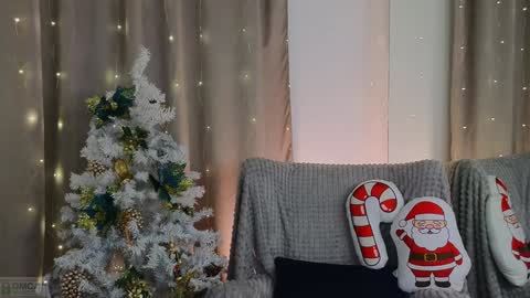 Adele online show from 12/15/24, 12:40