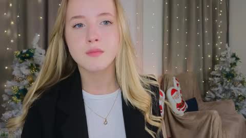 Adele online show from 12/22/24, 12:39