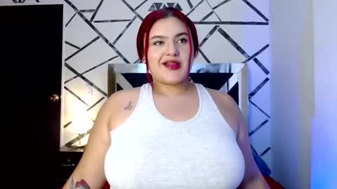 Snapshot of adele_cruzz chatting on 12/15/24, 10:26 adele cruzz online show from 12/15/24, 10:26