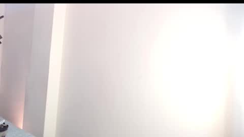 Snapshot of adele_cruzz chatting on 09/30/25, 02:05 adele cruzz online show from 09/30/25, 02:05