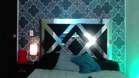 Snapshot of adele_cruzz chatting on 12/13/25, 11:21 adele cruzz online show from 12/13/25, 11:21