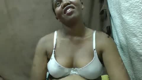 adelealy online show from 02/08/25, 02:27