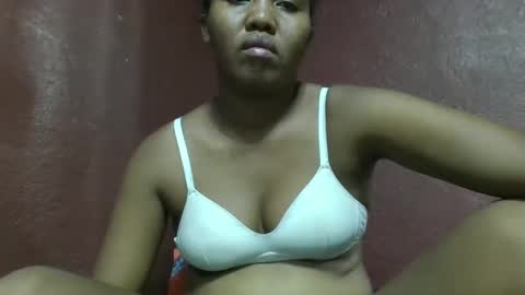 adelealy online show from 02/24/25, 09:21