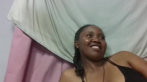 Snapshot of adelealy chatting on 01/10/26, 06:15 adelealy online show from 01/10/26, 06:15