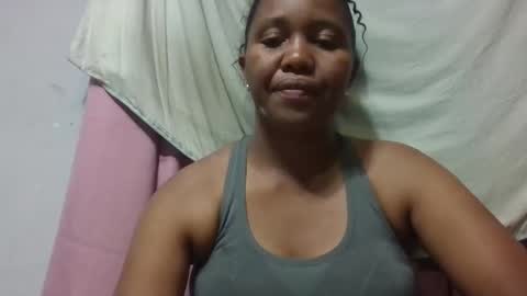 Snapshot of adelealy chatting on 02/01/26, 03:32 adelealy online show from 02/01/26, 03:32