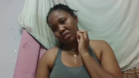 Snapshot of adelealy chatting on 02/07/26, 05:33 adelealy online show from 02/07/26, 05:33