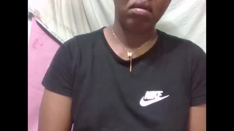 Snapshot of adelealy chatting on 02/27/26, 03:17 adelealy online show from 02/27/26, 03:17