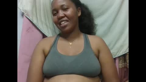 Snapshot of adelealy chatting on 03/10/26, 06:29 adelealy online show from 03/10/26, 06:29