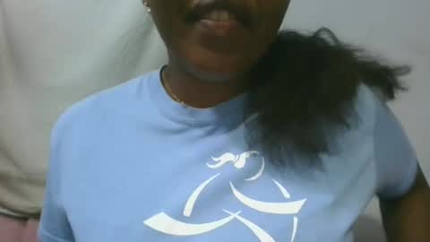 Snapshot of adelealy chatting on 04/21/26, 03:02 adelealy online show from 04/21/26, 03:02