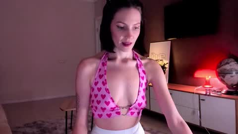 Adele Shine online show from 10/04/25, 02:48