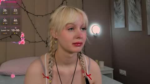 Snapshot of adelesilvy chatting on 03/05/26, 02:07 adelesilvy online show from 03/05/26, 02:07