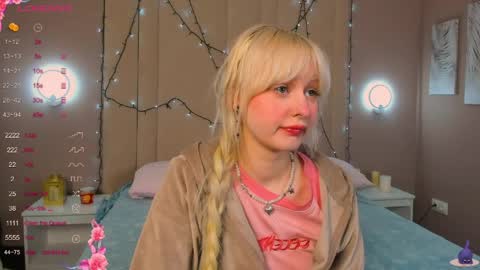 Snapshot of adelesilvy chatting on 04/02/26, 01:36 adelesilvy online show from 04/02/26, 01:36