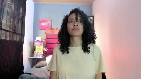 Snapshot of adeleth_blue chatting on 12/13/25, 07:53 Adeleth online show from 12/13/25, 07:53