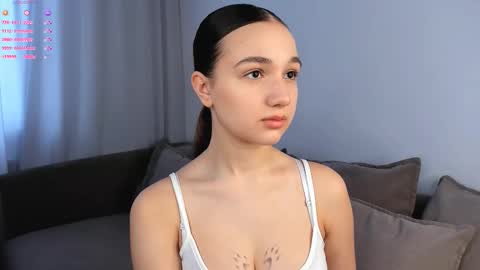 Snapshot of adelexx_zll chatting on 02/08/26, 06:17 adelexx_zll online show from 02/08/26, 06:17