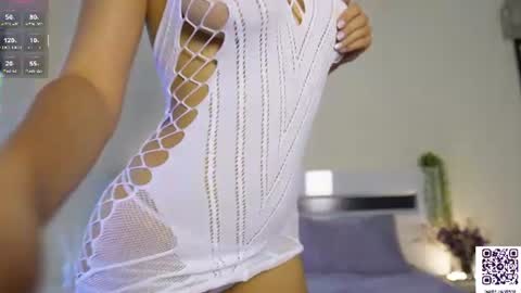 Adelia online show from 07/07/26, 12:46