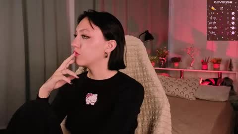 Snapshot of adelicelenoir chatting on 10/10/25, 02:16 miss Ada online show from 10/10/25, 02:16