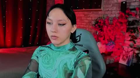 Snapshot of adelicelenoir chatting on 10/14/25, 02:07 miss Ada online show from 10/14/25, 02:07