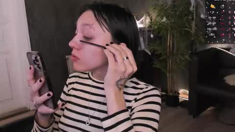 Snapshot of adelicelenoir chatting on 10/28/25, 06:06 miss Ada online show from 10/28/25, 06:06