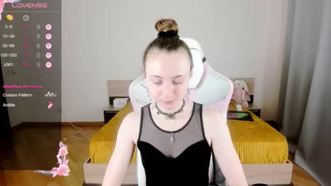 Adelina online show from 09/19/25, 11:44