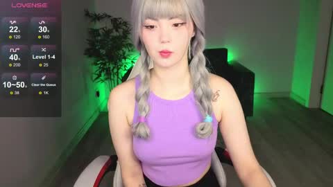 Snapshot of adelina_pinky chatting on 05/31/26, 03:15 Adelina Pinky online show from 05/31/26, 03:15