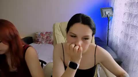 adelina_xxx online show from 06/18/26, 10:41