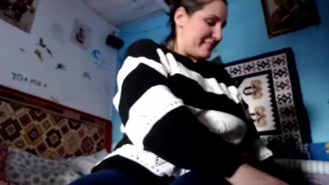 Larisa online show from 12/18/24, 09:36