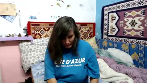 Larisa online show from 10/08/25, 10:46