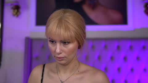 Snapshot of adelineking chatting on 01/14/25, 07:17 Ade online show from 01/14/25, 07:17