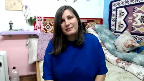 Snapshot of adelinemilf chatting on 01/09/26, 07:22 adelinemilf online show from 01/09/26, 07:22