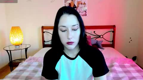 Adel online show from 09/17/25, 02:24