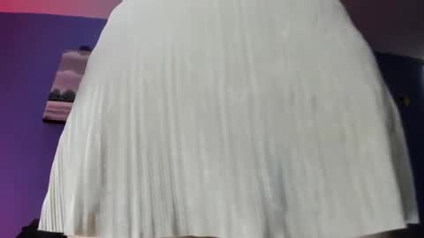 Adelle online show from 02/05/25, 02:26