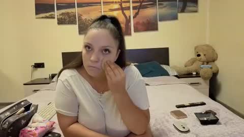Adellineee online show from 07/29/26, 08:51