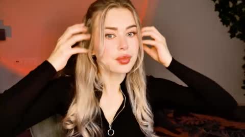 Adel online show from 10/02/25, 09:05