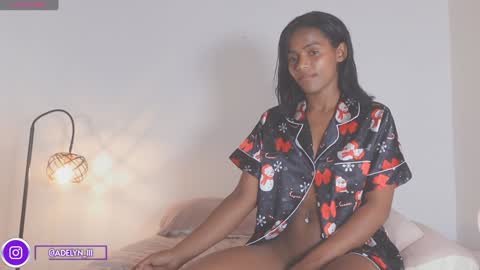 Snapshot of adelyn_x chatting on 12/27/24, 10:01  instragram adelyn 111 online show from 12/27/24, 10:01