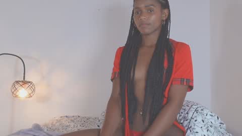 Snapshot of adelyn_x chatting on 01/19/25, 01:33  instragram adelyn 111 online show from 01/19/25, 01:33